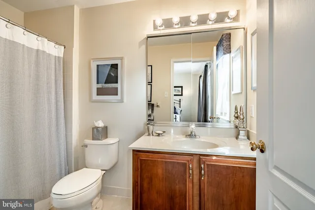 $1,200,000 | 19 Founders Way, Downingtown, PA 19335