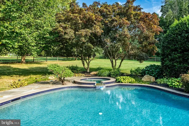 $1,200,000 | 19 Founders Way, Downingtown, PA 19335