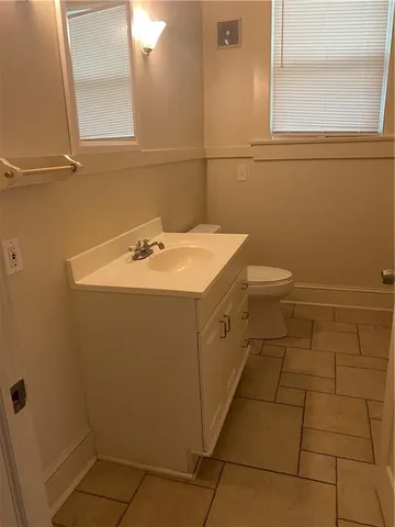 $2,400 | 124 South Clark Street, New Orleans, LA 70119