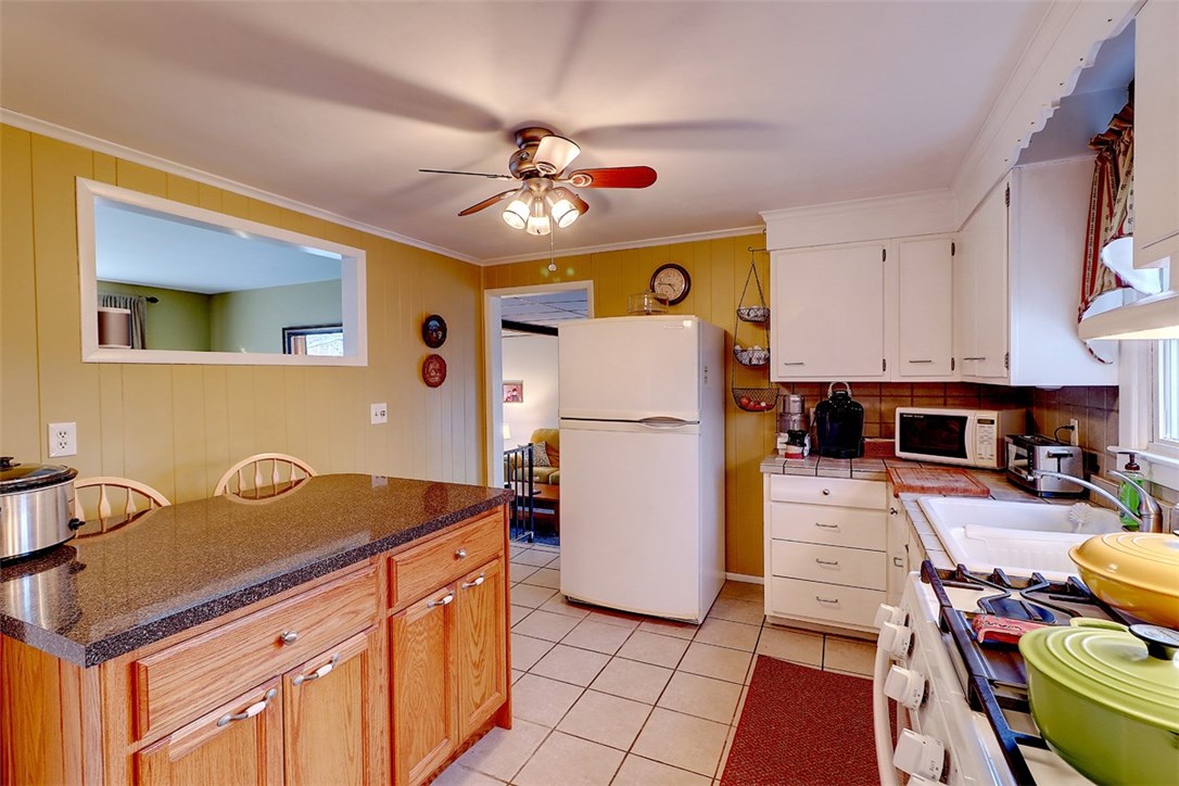 41 Sachem Road North Kingstown, RI 02852 - Photo 17 of 27 Gallery Image 17