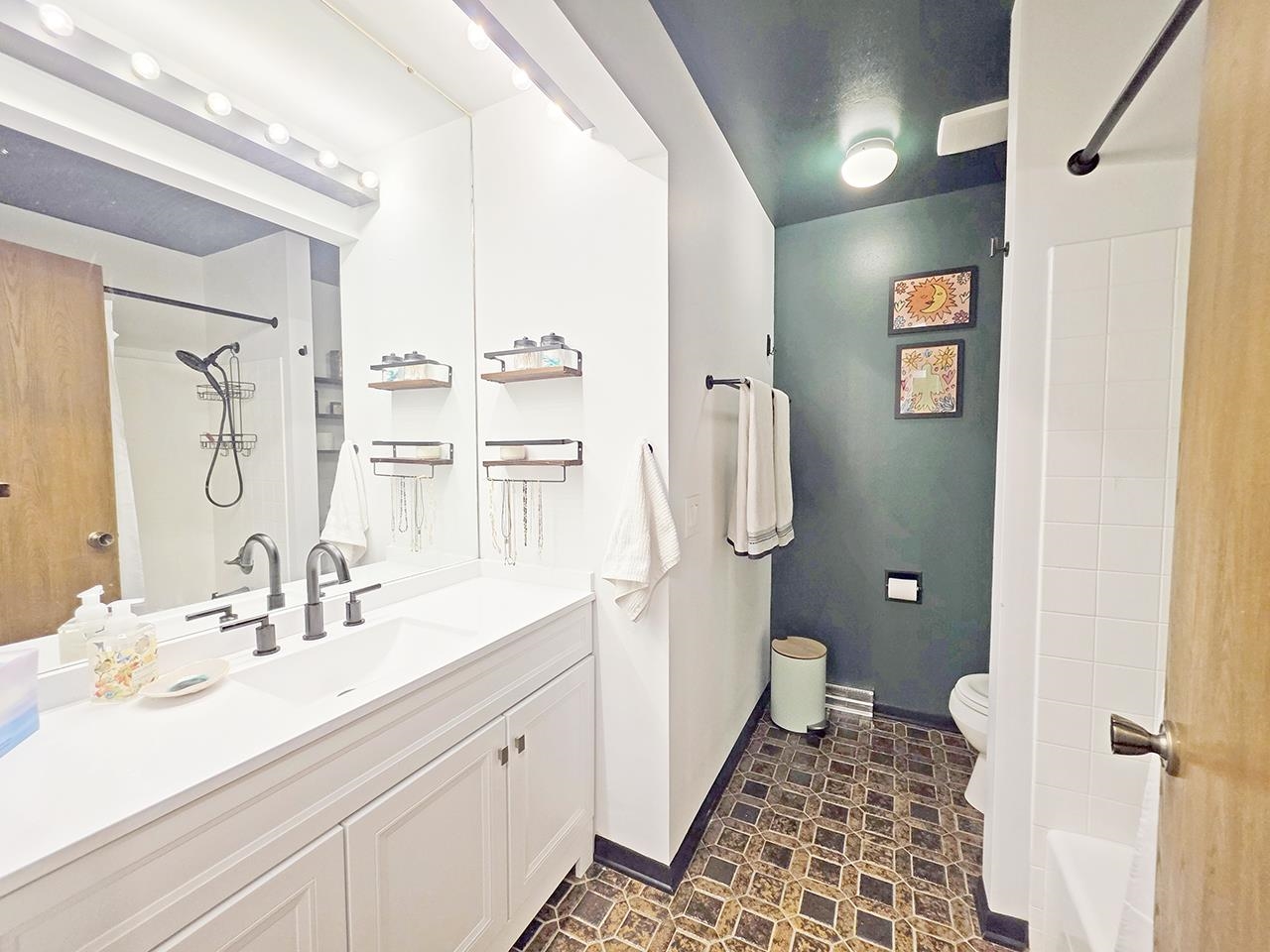 3302 Portage Road Madison, WI 53704 - Photo 24 of 65 Gallery Image 24