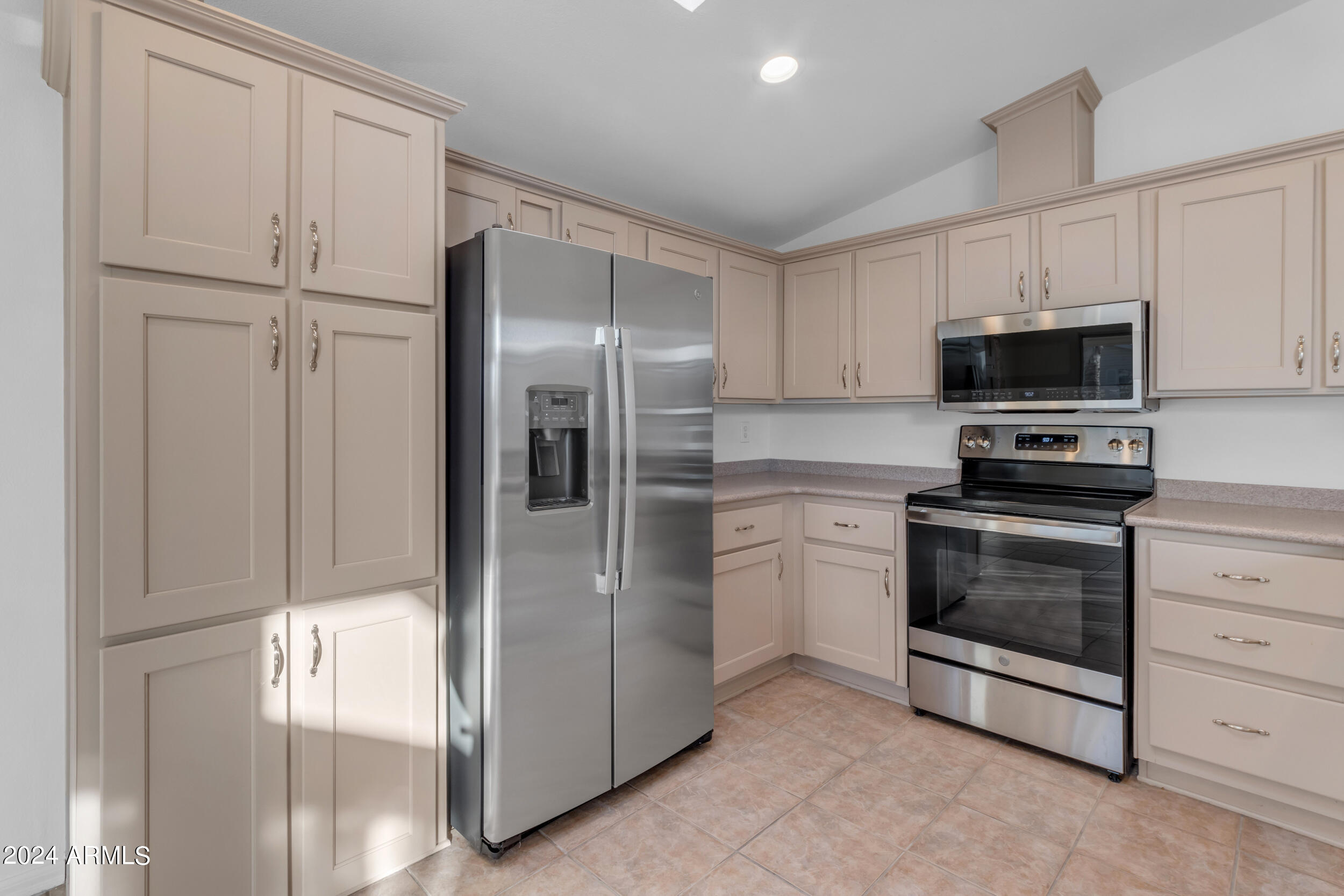 2550 South Ellsworth Road, Unit 561 Mesa, AZ 85209 - Photo 8 of 36 051_a4m_parkmodel