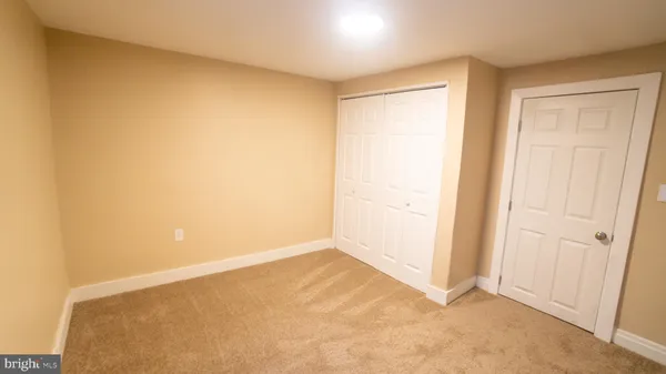 an empty room with a empty space