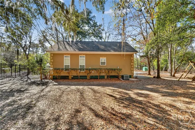 $700,000 | 220 Crosswinds Drive, Richmond Hill, GA 31324