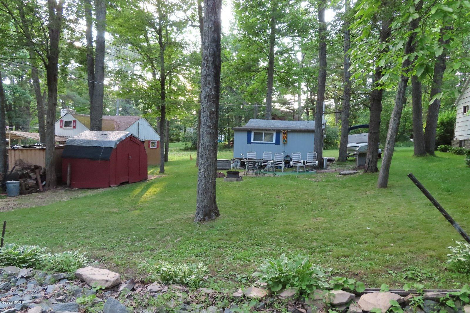29 Maple Street Hawley, PA 18428 - Photo 9 of 26