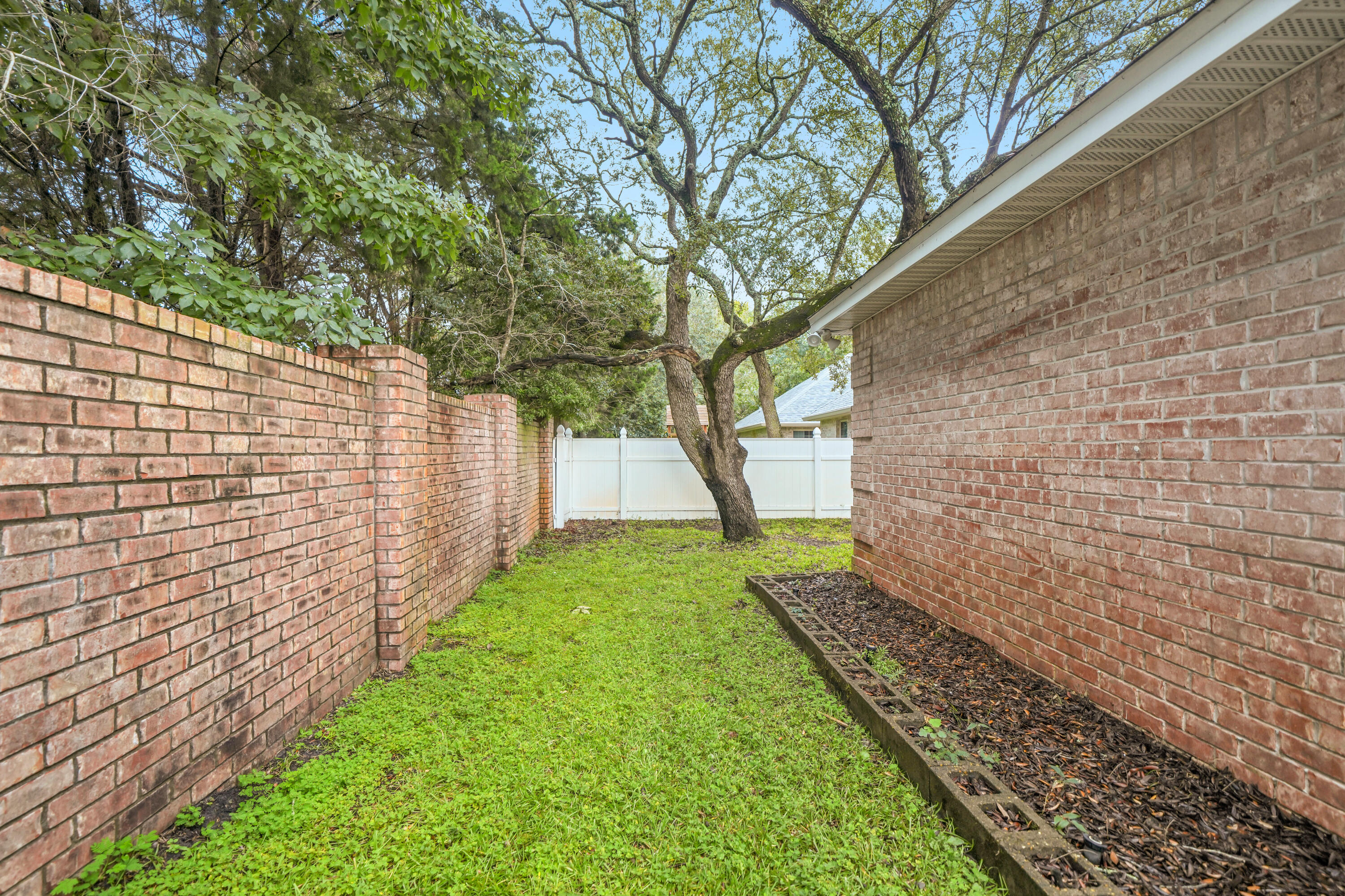 98 Point Comfort Road Mary Esther, FL 32569 - Photo 46 of 46 DSC00468