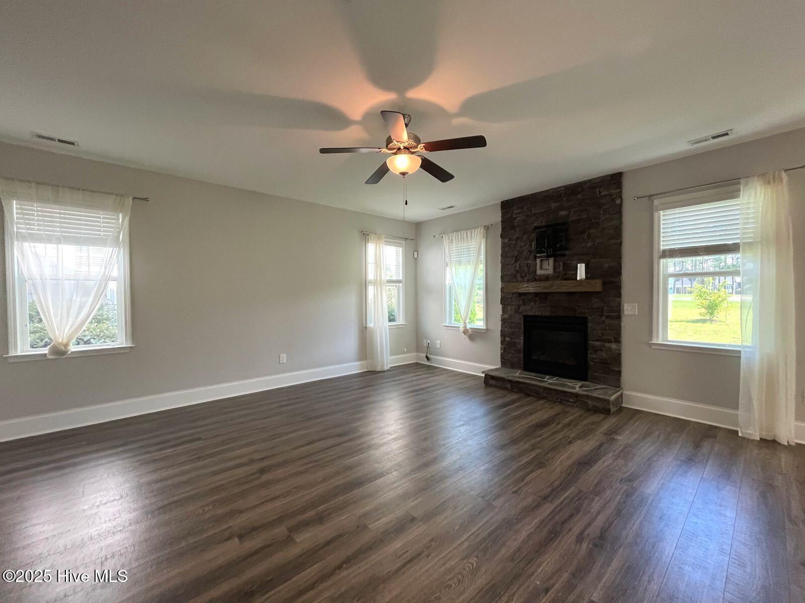471 Kerr Lake Road Aberdeen, NC 28315 - Photo 5 of 42