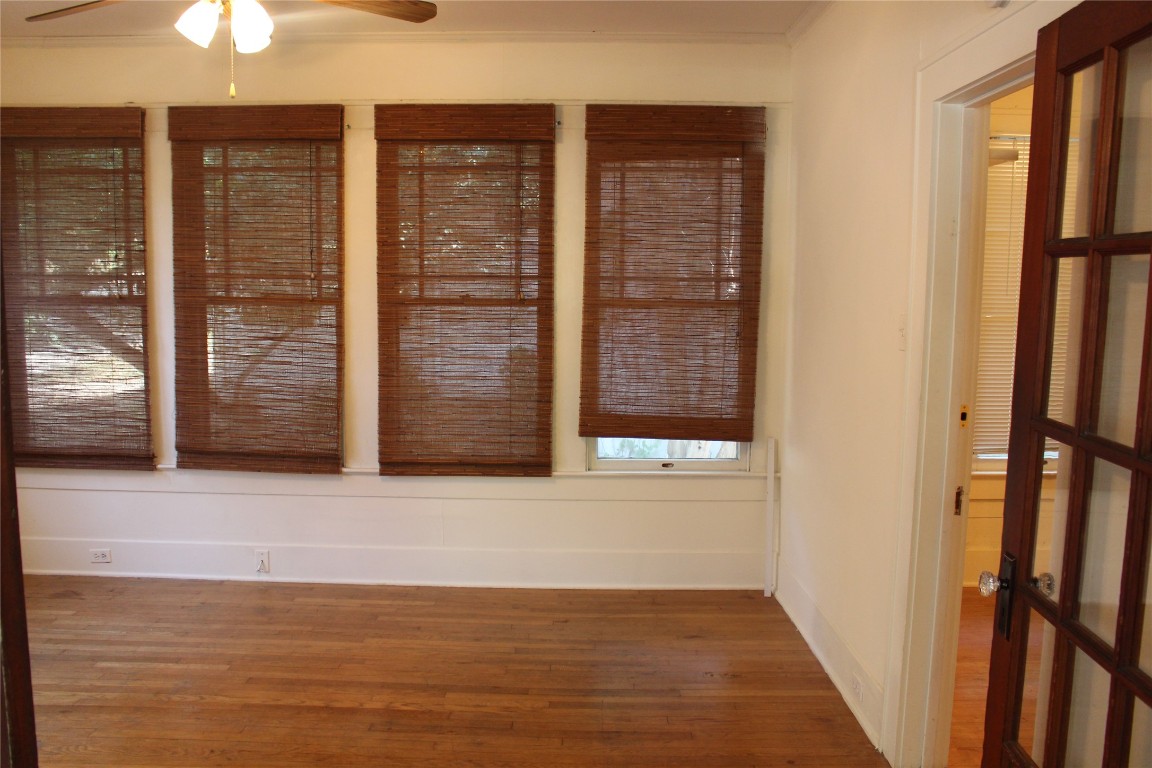 2826 Salado Street Austin, TX 78705 - Photo 23 of 29 a view of an entryway