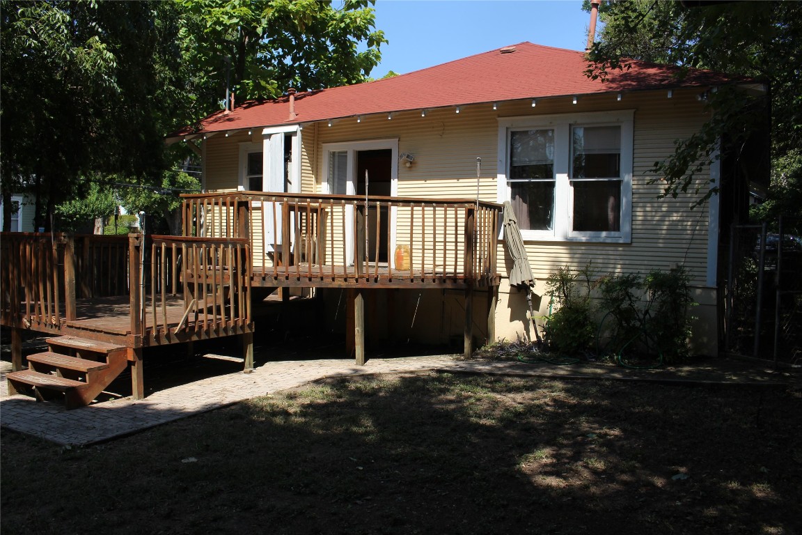 2826 Salado Street Austin, TX 78705 - Photo 28 of 29 a front view of a house with a yard