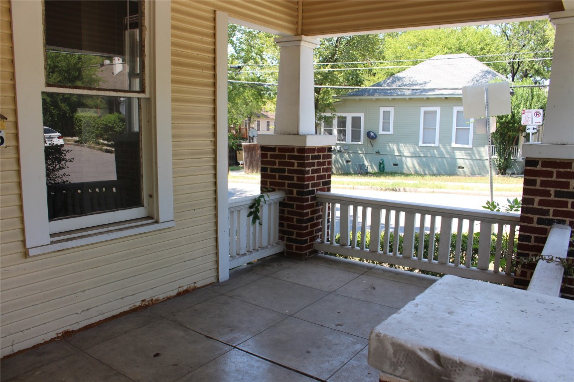 2826 Salado Street Austin, TX 78705 - Photo 6 of 29 a front view of a house with a porch