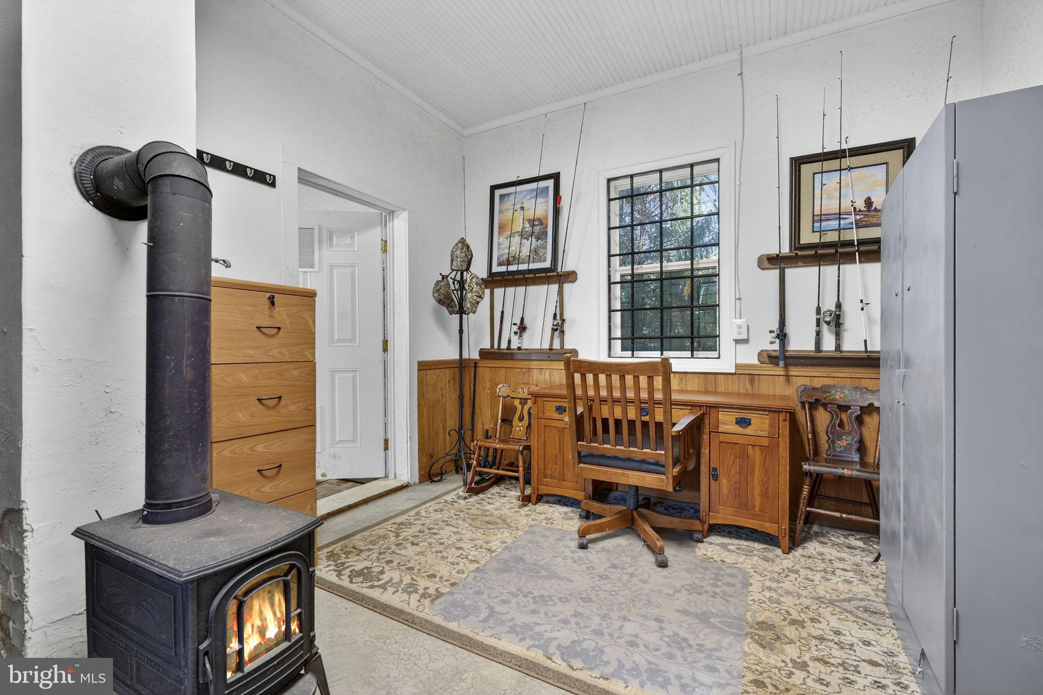 9533 Howellsville Road Boyce, VA 22620 - Photo 55 of 65 Farm Office within Carriage House