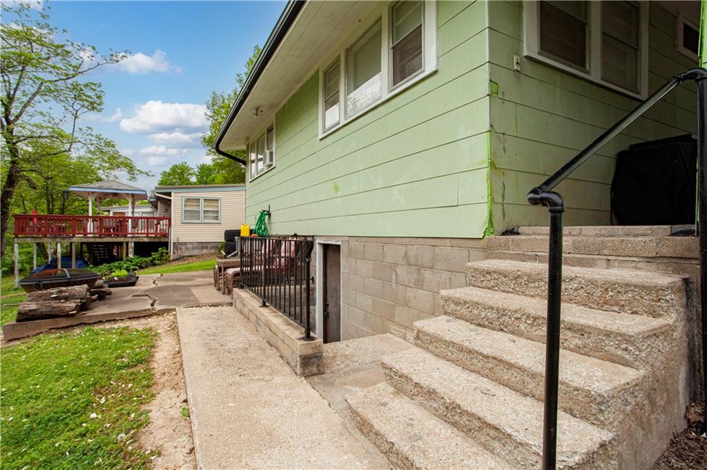 705 North 17th Street Lexington, MO 64067 - Photo 8 of 28