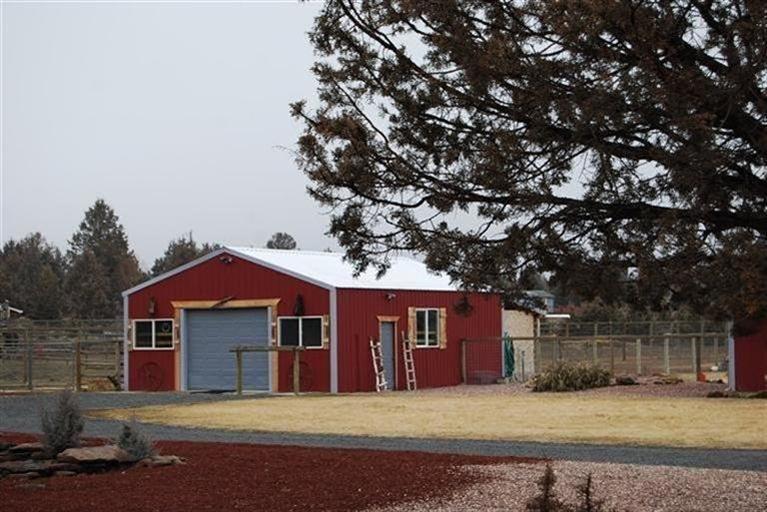 9343 Southwest Meadow Road Terrebonne, OR 97760 - Photo 2 of 23 Barn with 2 stalls, paddocks and shelter