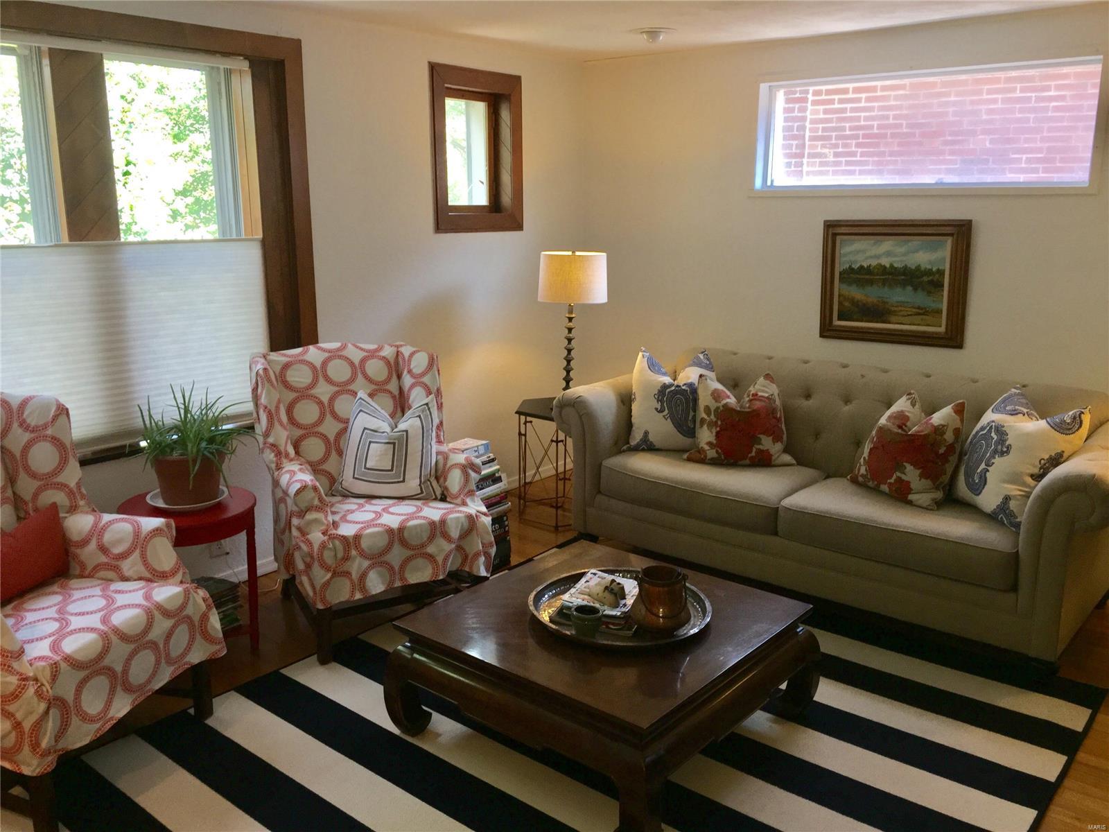 5454 Rosa Avenue St. Louis, MO 63109 - Photo 7 of 13 Gallery Image 7