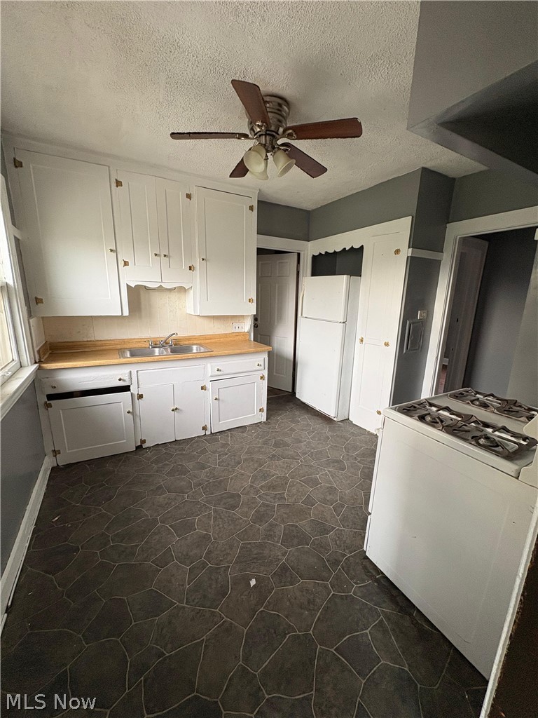18001 Olympia Road Cleveland, OH 44112 - Photo 7 of 35