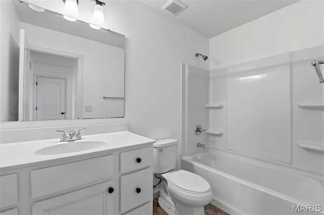 $360,000 | 307 Newbridge Way, O'Fallon, MO 63368