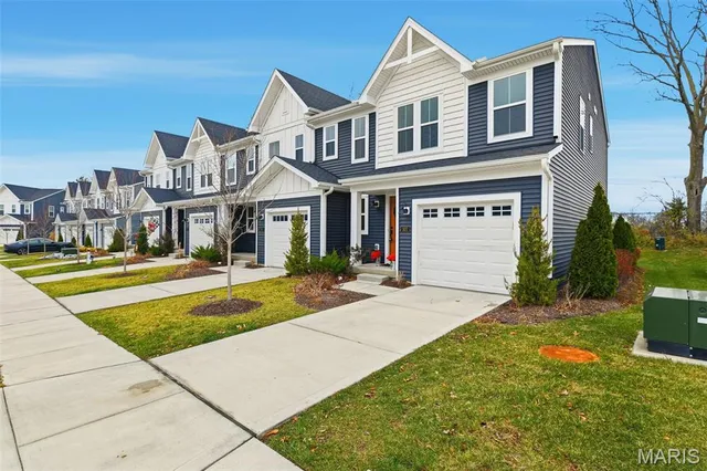 $360,000 | 307 Newbridge Way, O'Fallon, MO 63368