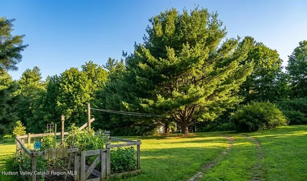 $529,900 | 803 County Rte 27, Ancram, NY 12502