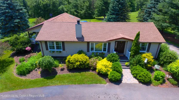 $529,900 | 803 County Rte 27, Ancram, NY 12502