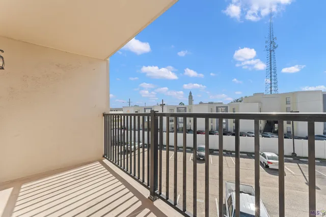 $1,295 | 2045 North 3rd Street, Unit 301, Baton Rouge, LA 70802