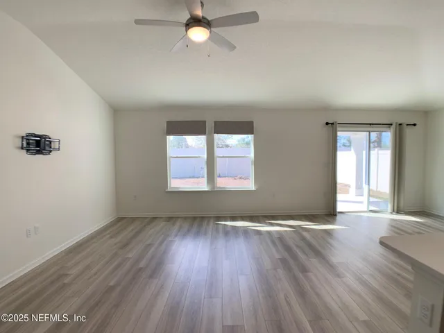 $1,800 | 7948 Rippa Vly Way, Jacksonville, FL 32222