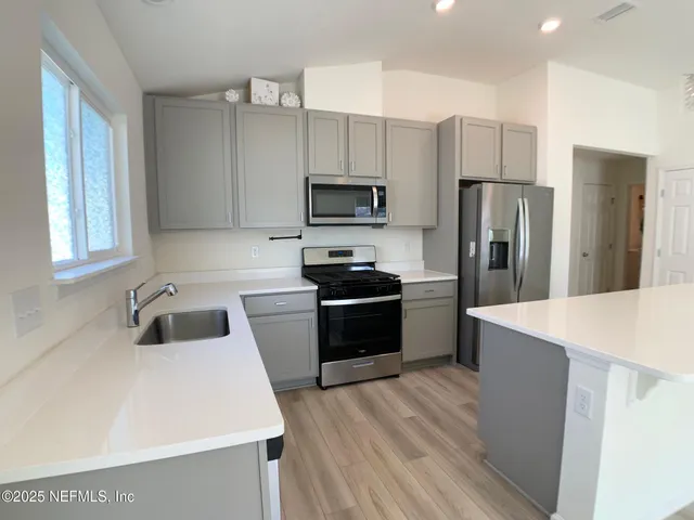 $1,800 | 7948 Rippa Vly Way, Jacksonville, FL 32222