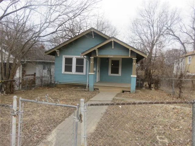 $89,000 | 3942 Myrtle Avenue, Kansas City, MO 64130