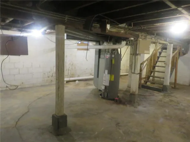 $89,000 | 3942 Myrtle Avenue, Kansas City, MO 64130