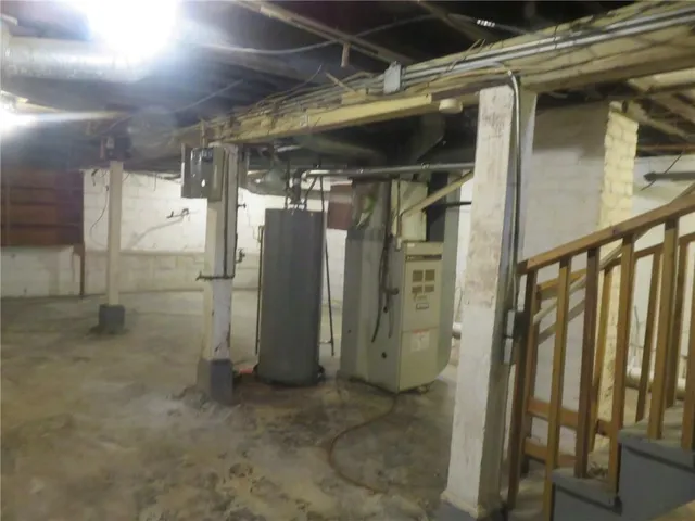 $89,000 | 3942 Myrtle Avenue, Kansas City, MO 64130