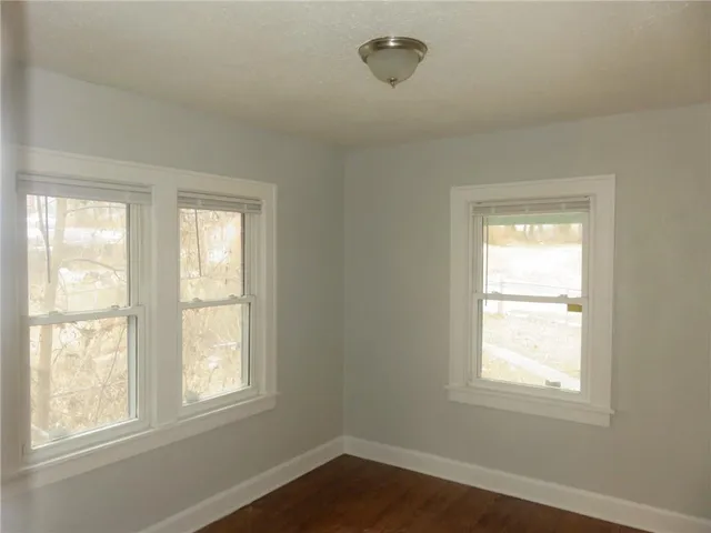 $89,000 | 3942 Myrtle Avenue, Kansas City, MO 64130