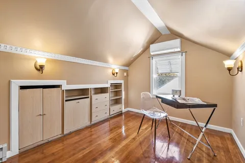 $569,900 | 8 Waitt Avenue, Lynn, MA 01902