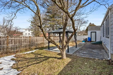 $569,900 | 8 Waitt Avenue, Lynn, MA 01902
