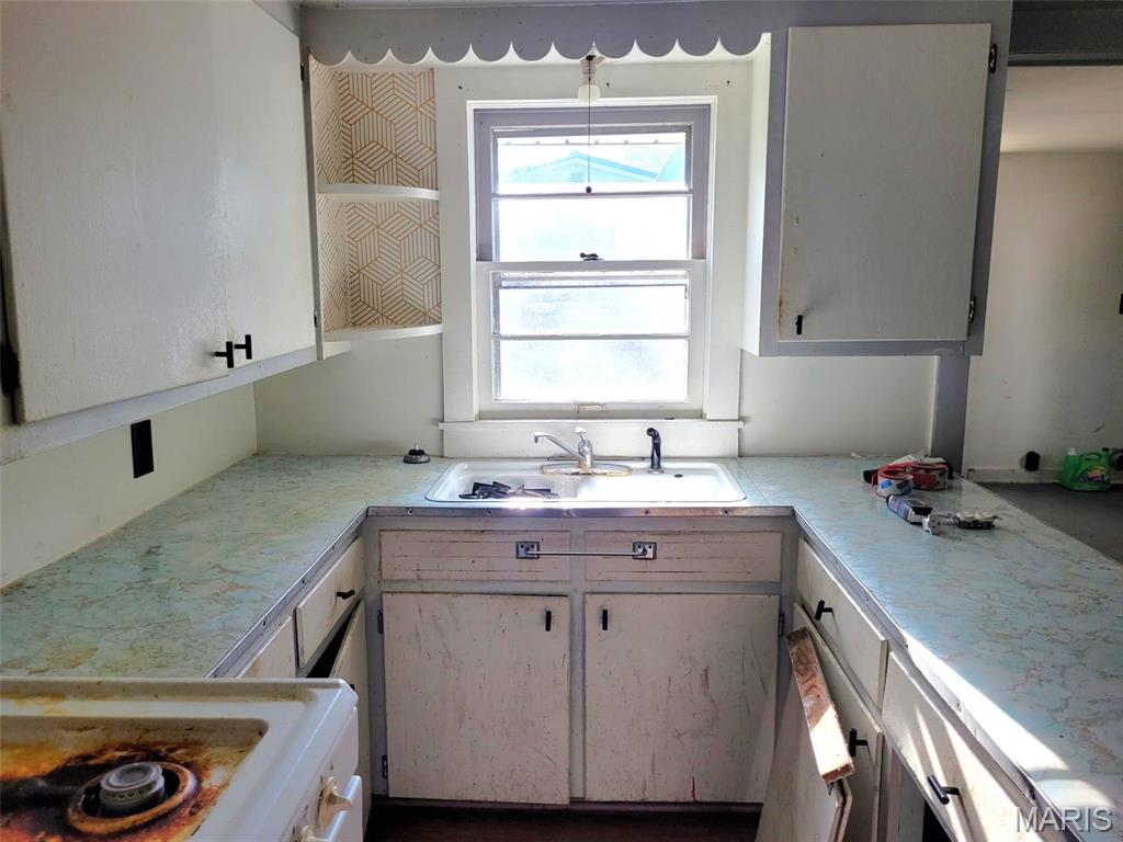 314 North Drake Street Bernie, MO 63822 - Photo 5 of 16