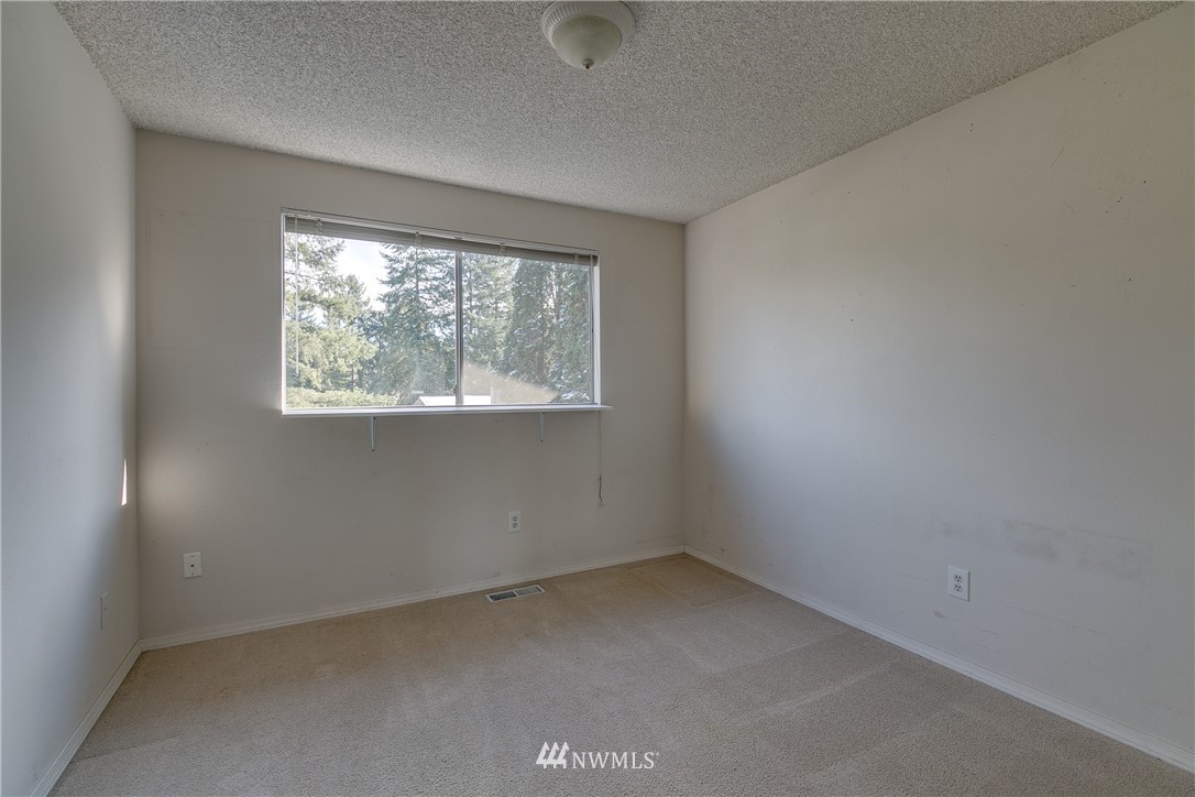 1226 206th Street Southeast Bothell, WA 98012 - Photo 19 of 25
