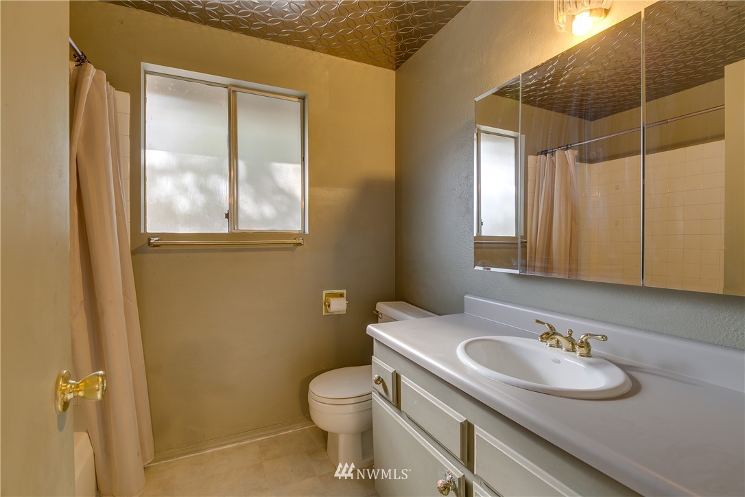 1226 206th Street Southeast Bothell, WA 98012 - Photo 20 of 25