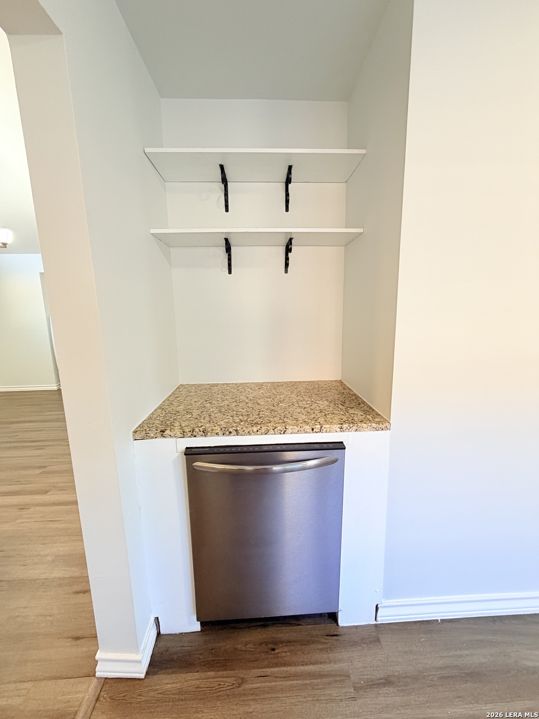 255 Cumberland Road San Antonio, TX 78204 - Photo 10 of 18 a view of a room with wooden floor