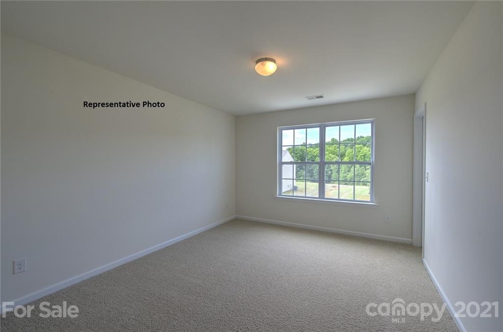 7112 Finnigan Road Charlotte, NC 28215 - Photo 30 of 33 a view of room and window