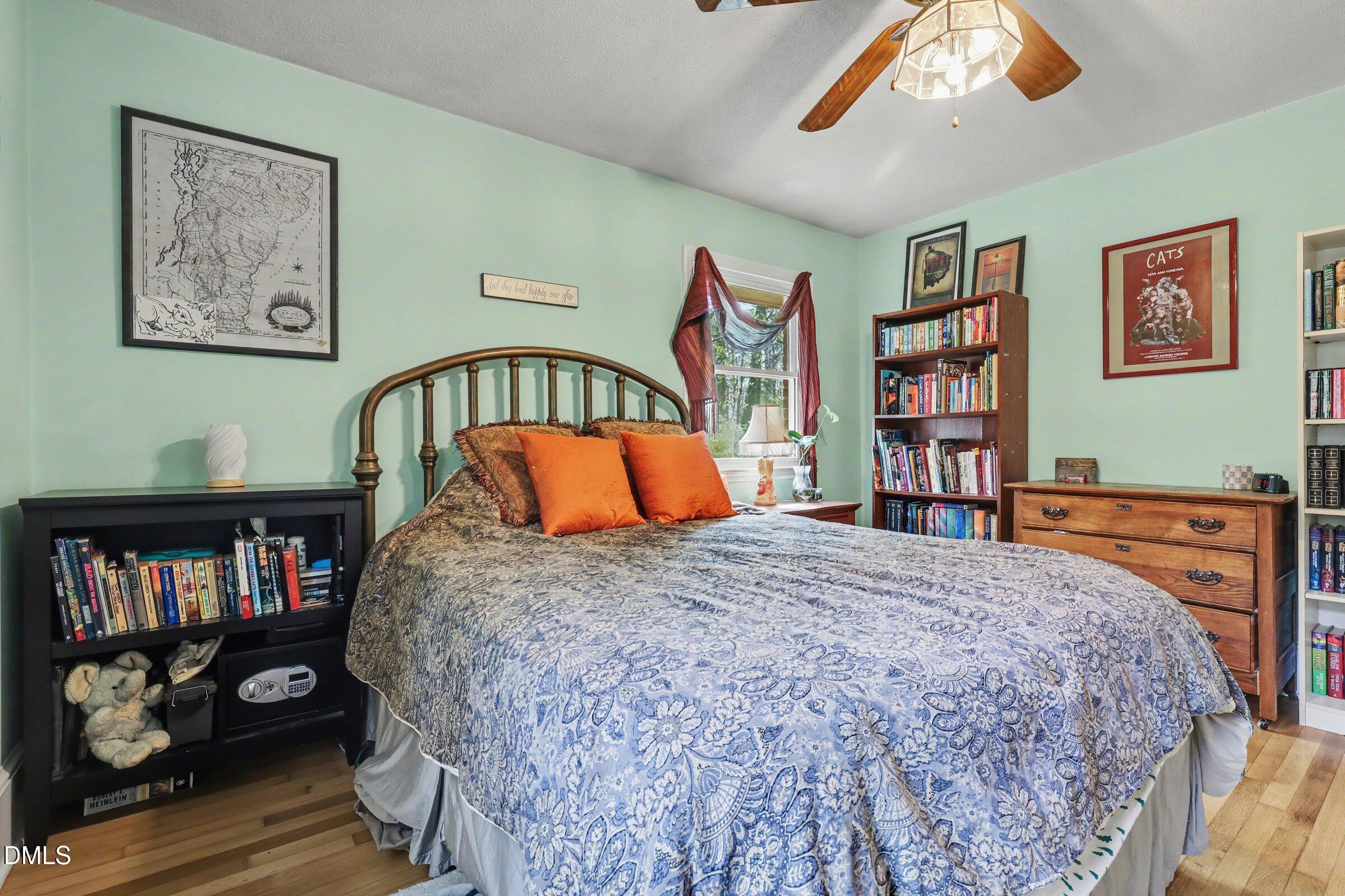 325 Meredith Street Raleigh, NC 27606 - Photo 20 of 30 021_file_2621