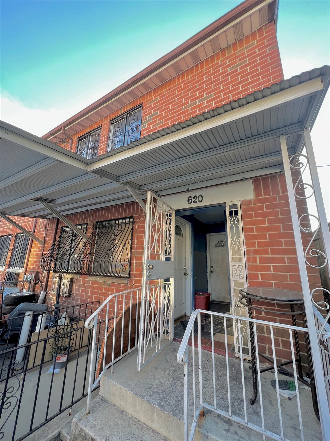 620 East 182nd Street Bronx, NY 10457 - Photo 2 of 9