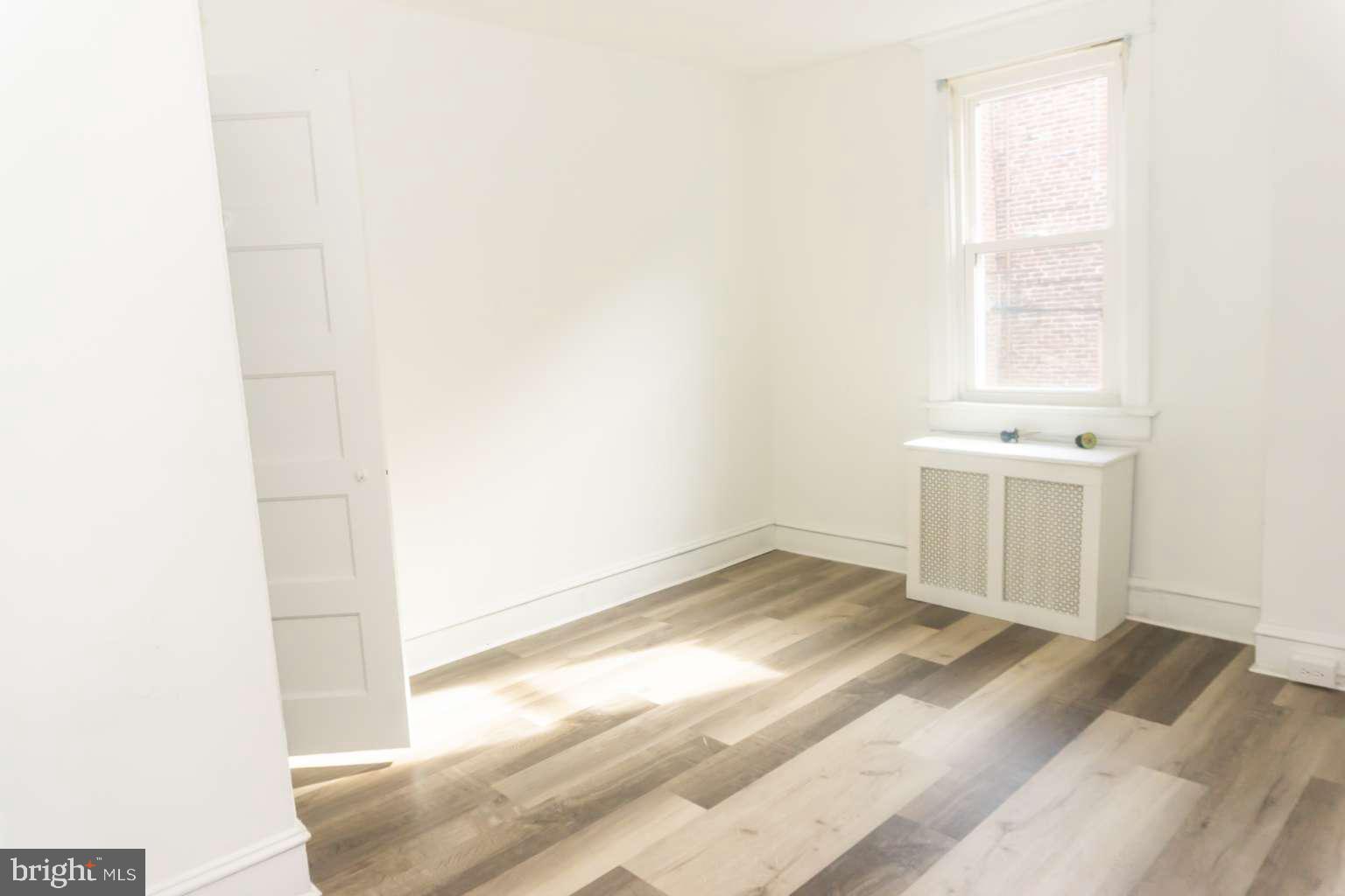 53 Richfield Road Upper Darby, PA 19082 - Photo 13 of 25