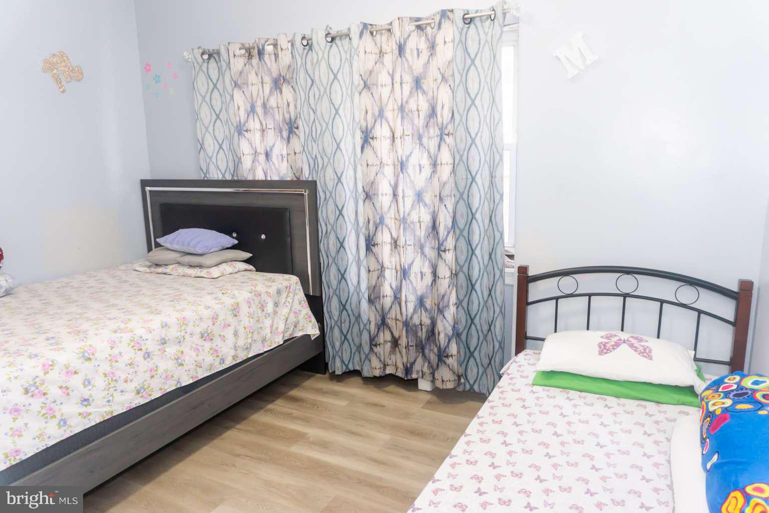 53 Richfield Road Upper Darby, PA 19082 - Photo 8 of 25