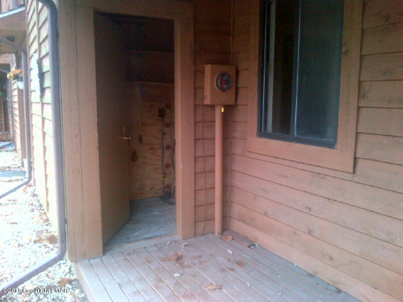 313 Keswick Bushkill, PA 18324 - Photo 16 of 16 Outdoor Storage