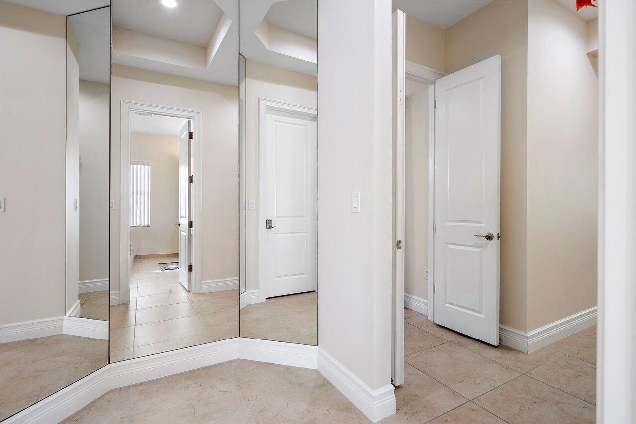 11800 Windy Frst Way Boca Raton, FL 33498 - Photo 21 of 56 master 4