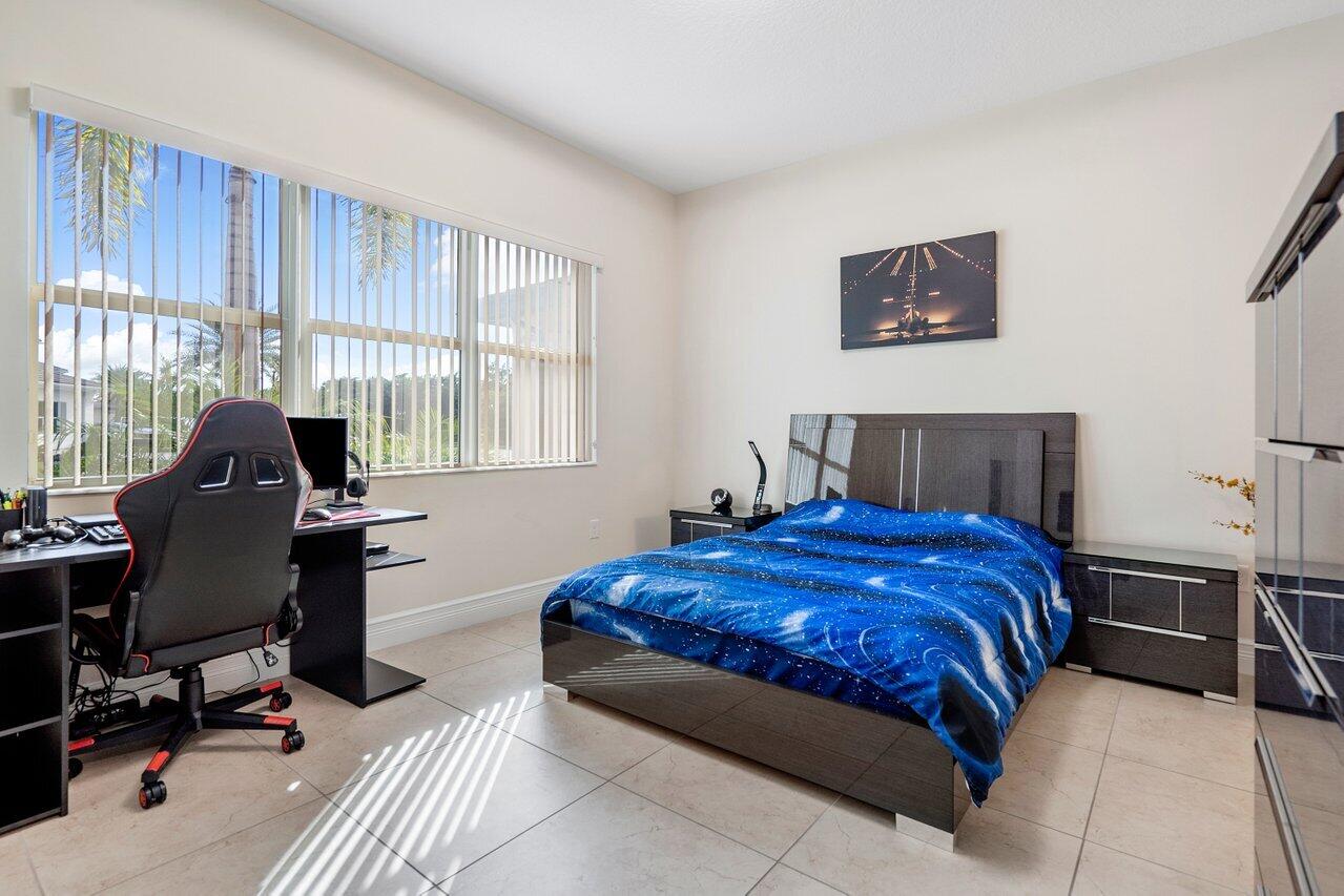 11800 Windy Frst Way Boca Raton, FL 33498 - Photo 27 of 56 Bedroom 2