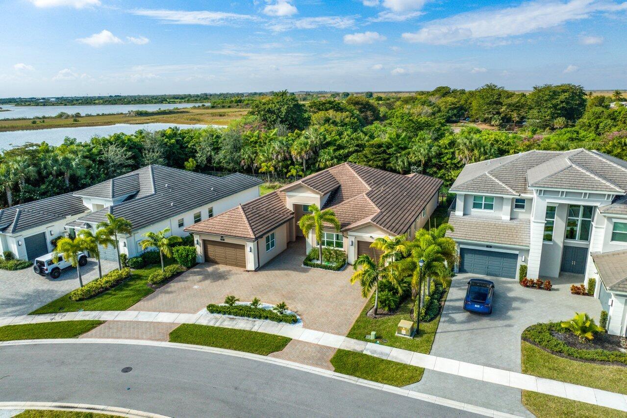11800 Windy Frst Way Boca Raton, FL 33498 - Photo 41 of 56 View