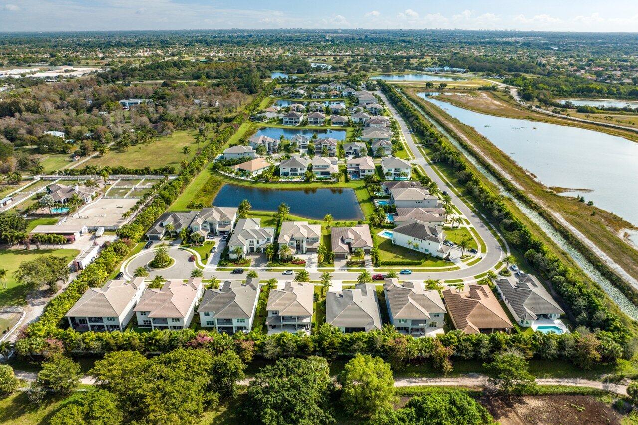 11800 Windy Frst Way Boca Raton, FL 33498 - Photo 48 of 56 View