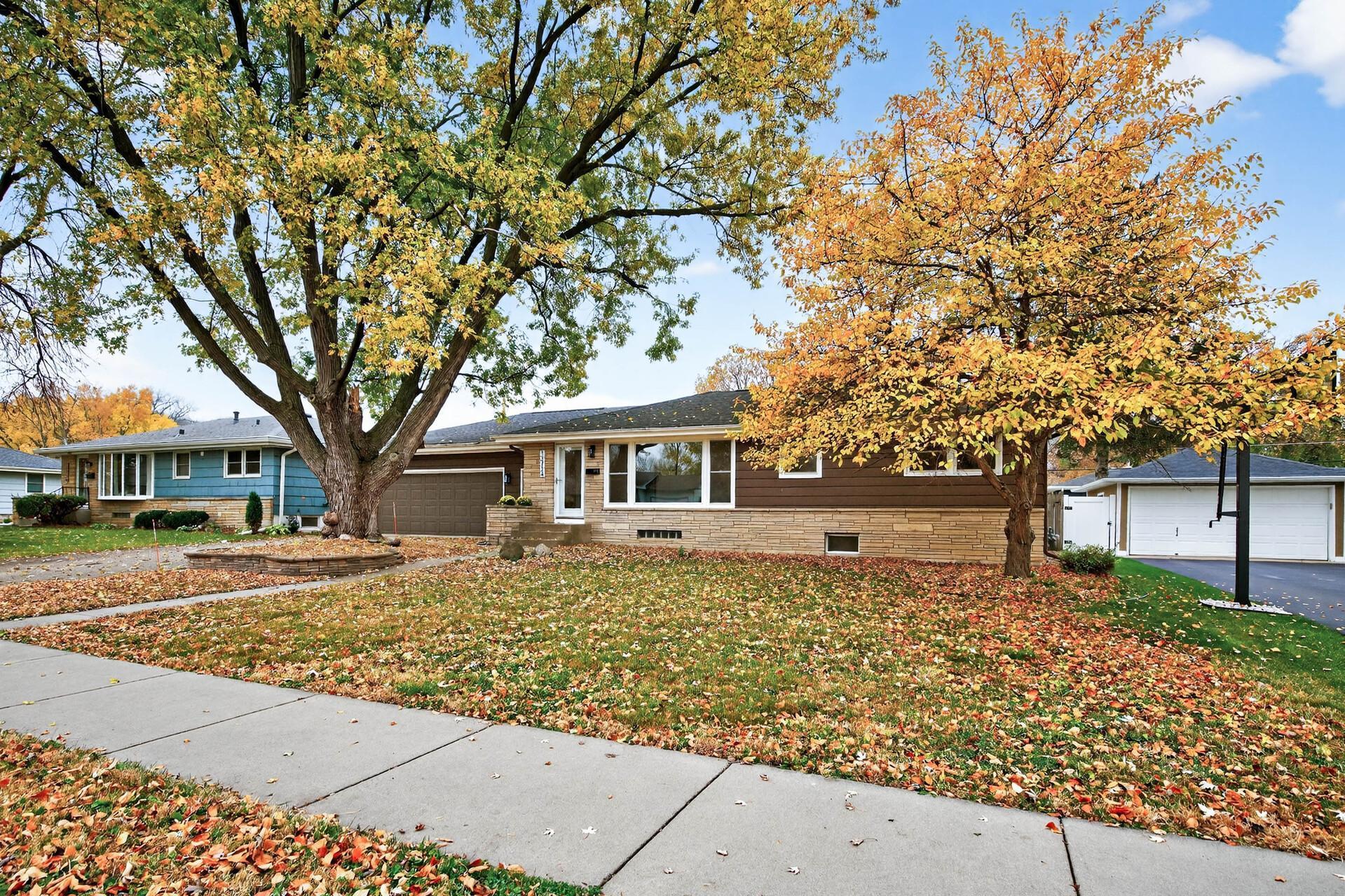 12724 Monterey Avenue South Savage, MN 55378 - Photo 1 of 32