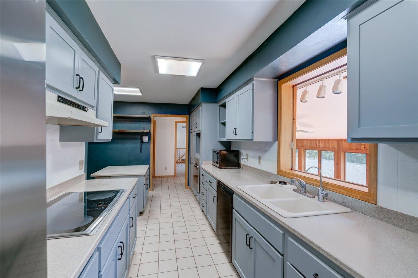 7857 Schaller Road Verona, WI 53593 - Photo 14 of 81