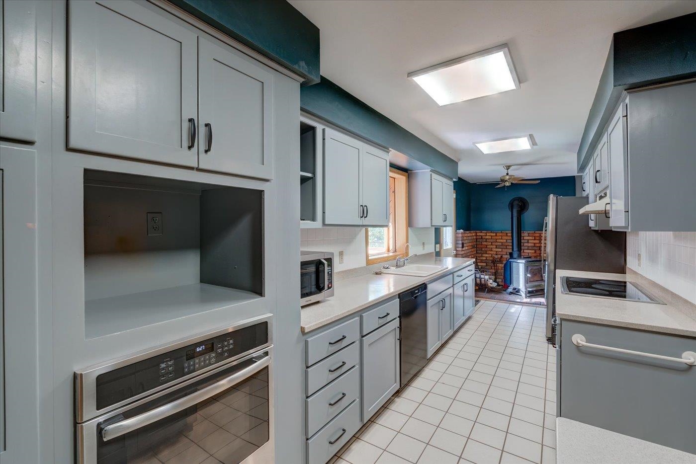 7857 Schaller Road Verona, WI 53593 - Photo 18 of 81