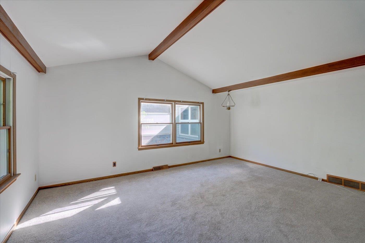 7857 Schaller Road Verona, WI 53593 - Photo 4 of 81